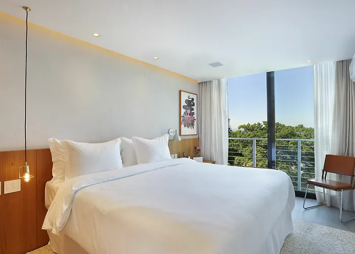 Standard King Suite
